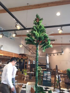 クリスマスツリー組立て 上部