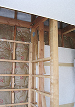 新耐震基準で建てられているI様邸。耐震面の大きな問題はありませんでしたが、将...