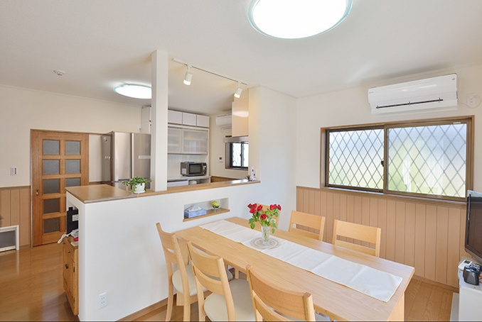 増築で実現した対面キッチンのある広々ldk 名古屋のリフォームとリノベーション モアリビング