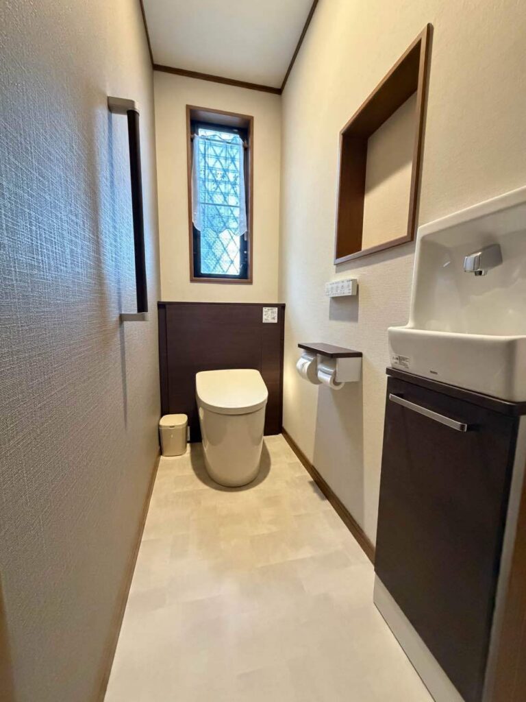 節水型1,2階トイレリフォーム(TOTO)（リフォーム後）