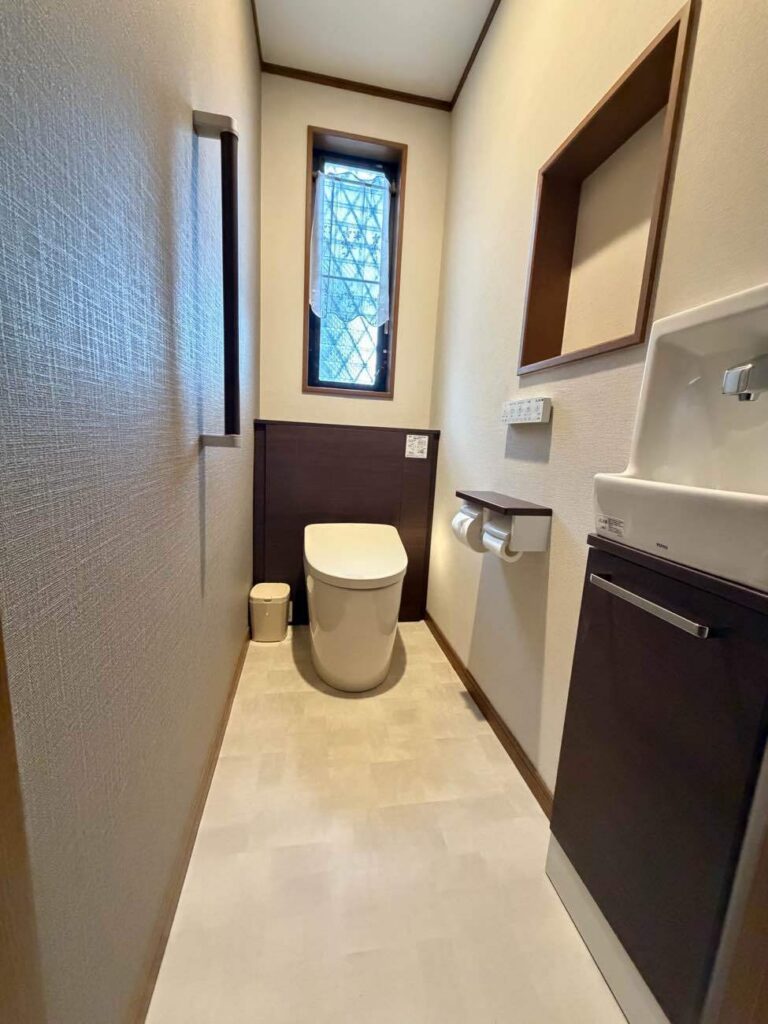 節水型1,2階トイレリフォーム(TOTO)