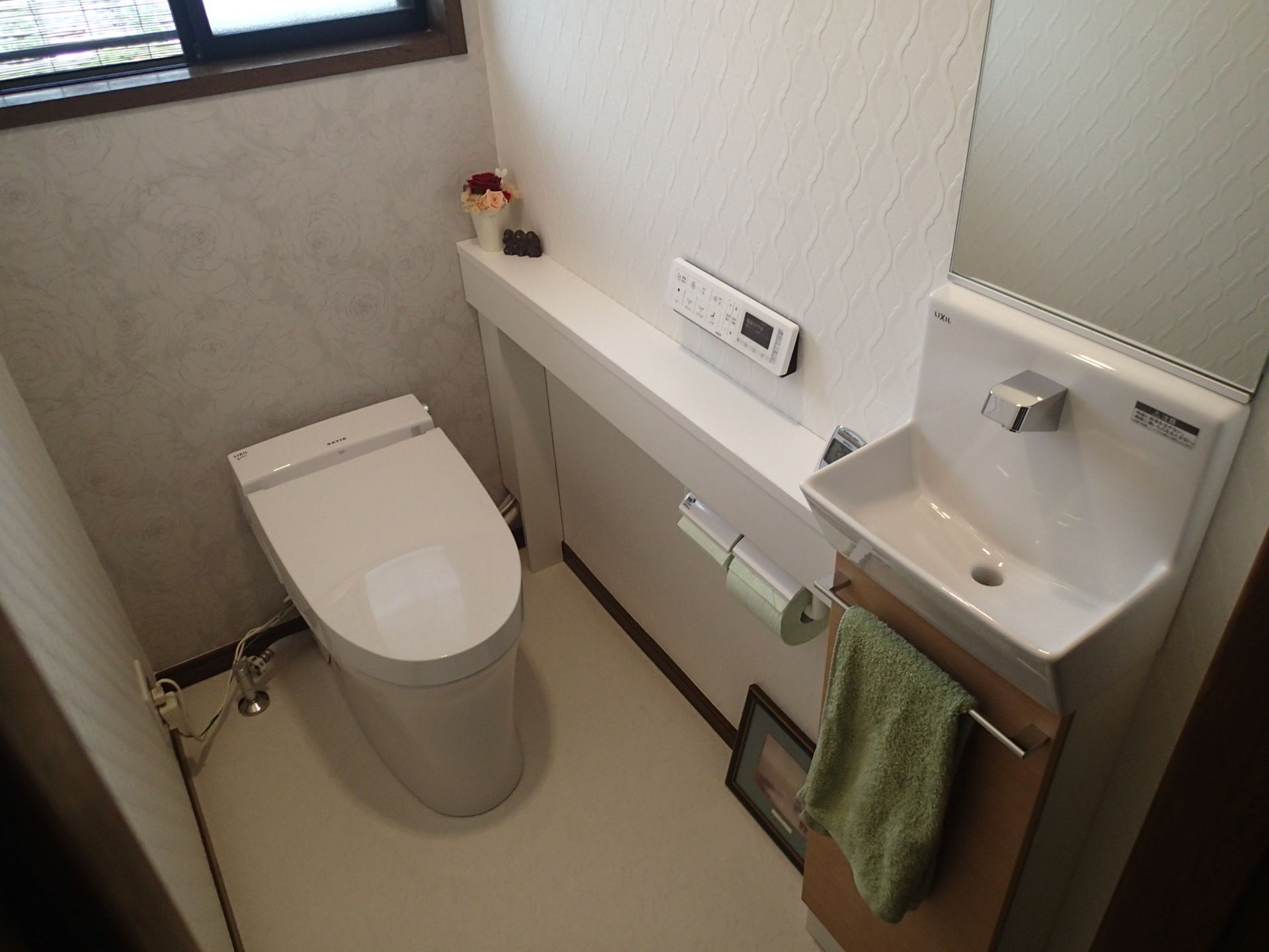 トイレリフォーム(LIXIL サティスSタイプ手洗い統合型)