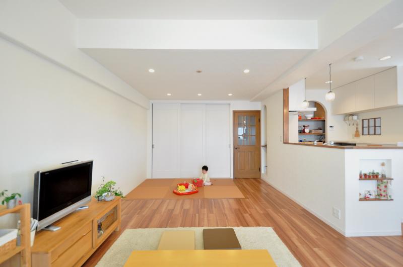 中古マンションをリフォームし「新居に」という選択　LDKの畳コーナー