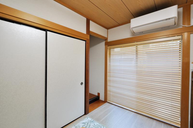 キッチンの袖壁を撤去して開放的なLDKに 間取り変更なしでイメージを一新　和室