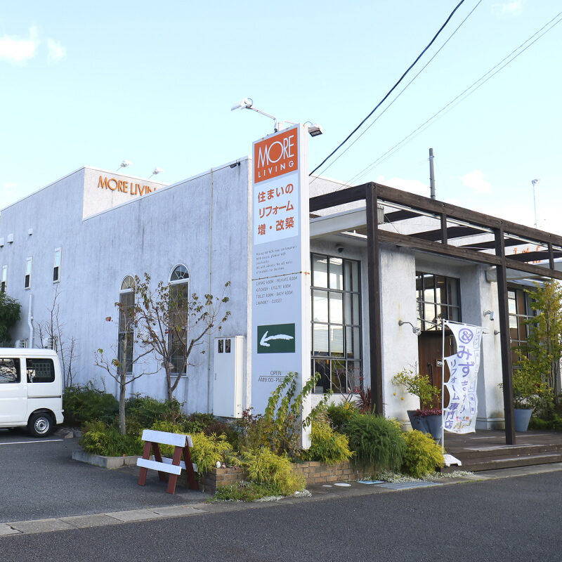 一宮稲沢店の店内